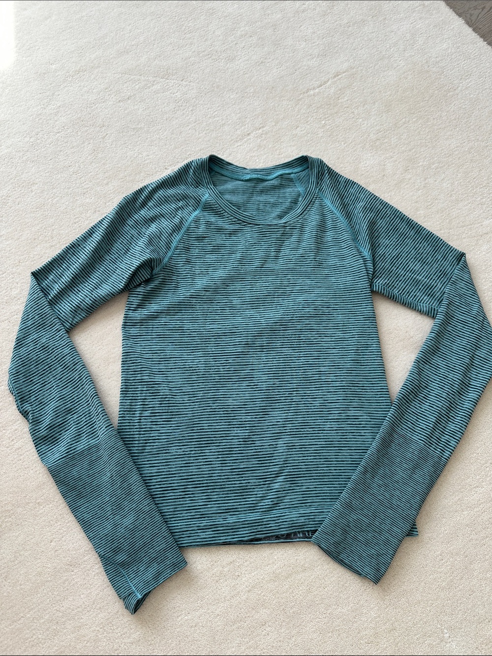 Lululemon Swiftly Tech Long Sleeve Race Length Teal 4